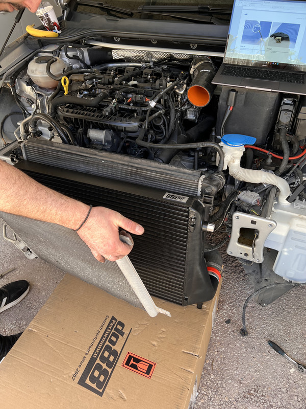 81378CB0-6AEB-4588-8B0D-D5EE80FE245B