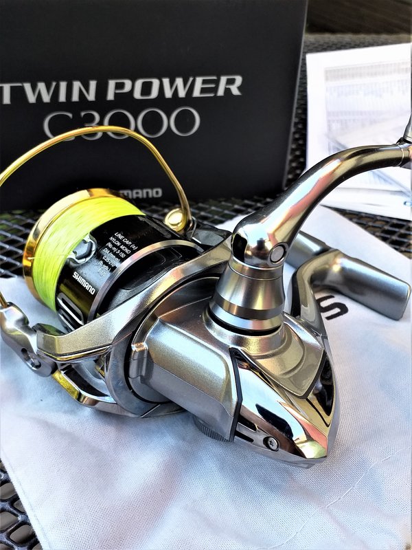 Vand mulineta Shimano Twin Power c3000 | SpinningClub.ro