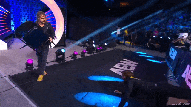 aew_20241106_white_hangmanpage_segment2