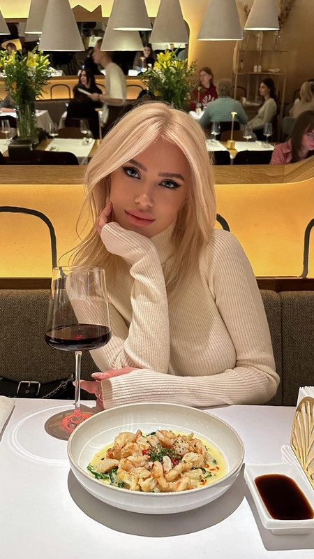 lilyabraun 1708023661 3303464361001605330 191995752