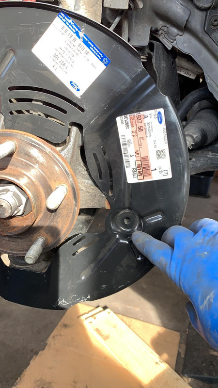 b6bc3dea-0f6d-46c8-8f8d-3796b4a07276 (2)