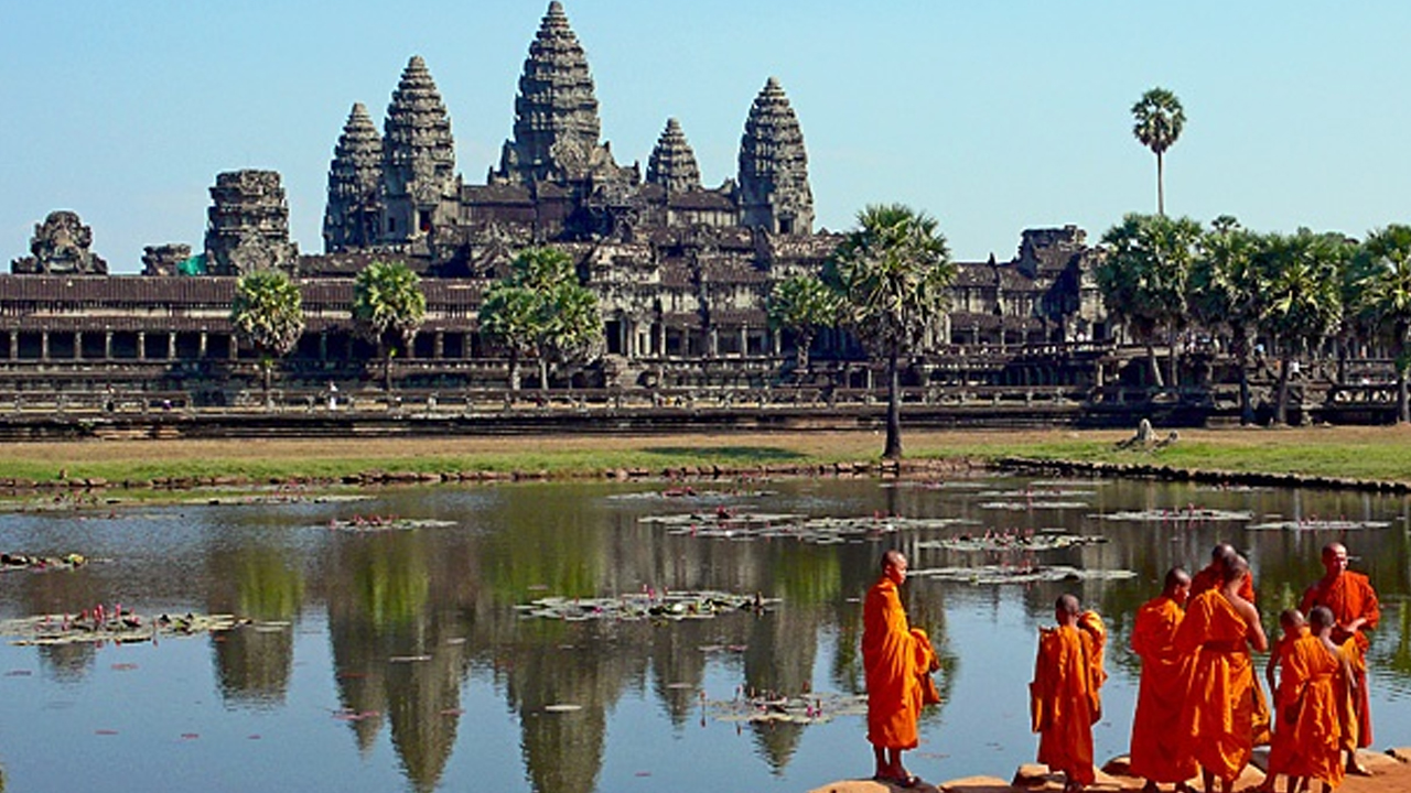 10 Wisata Terbaik di Kamboja yang Wajib Dikunjungi WNI