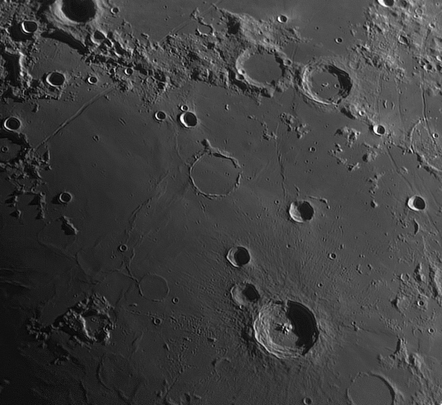 Sinus Iridum