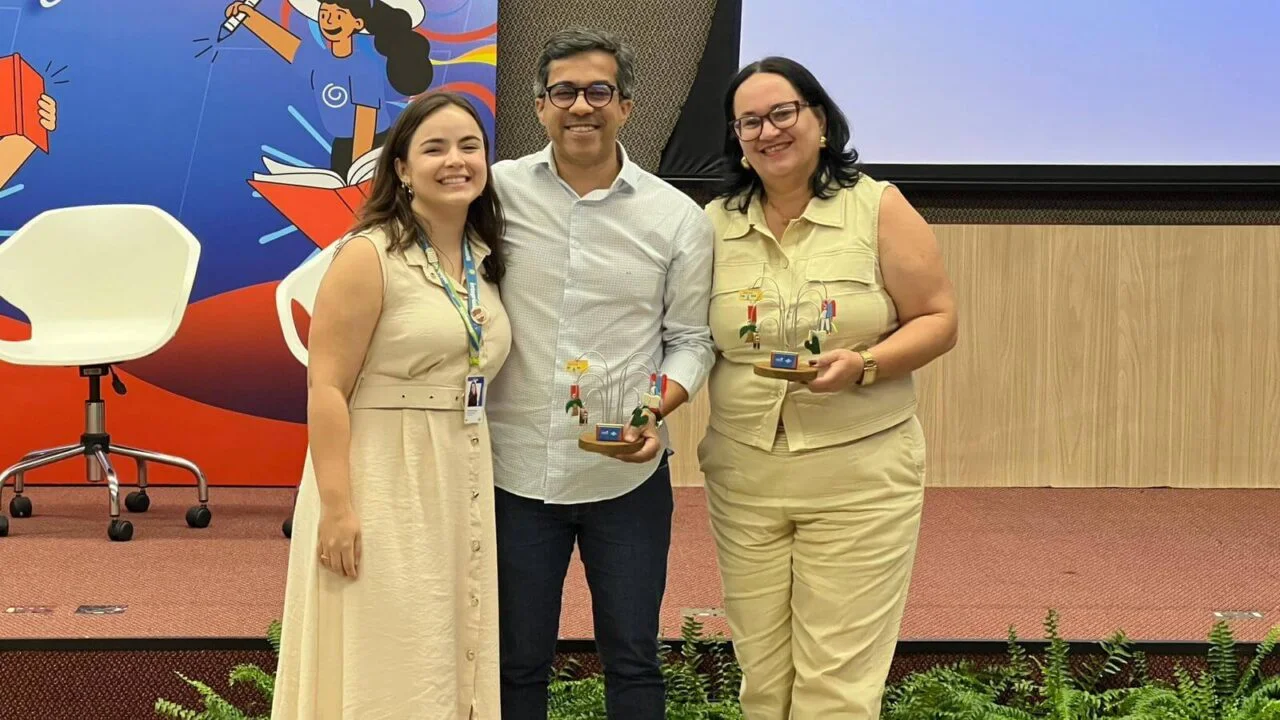 São Miguel dos Campos se destaca e recebe reconhecimento do Sebrae-AL na Educação