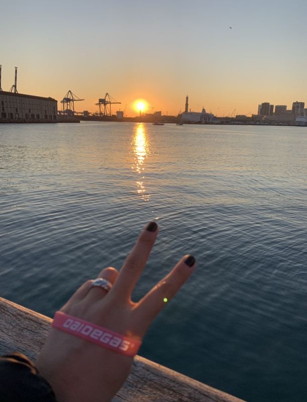 E82CE897-063F-4324-83C1-384D654D7D12