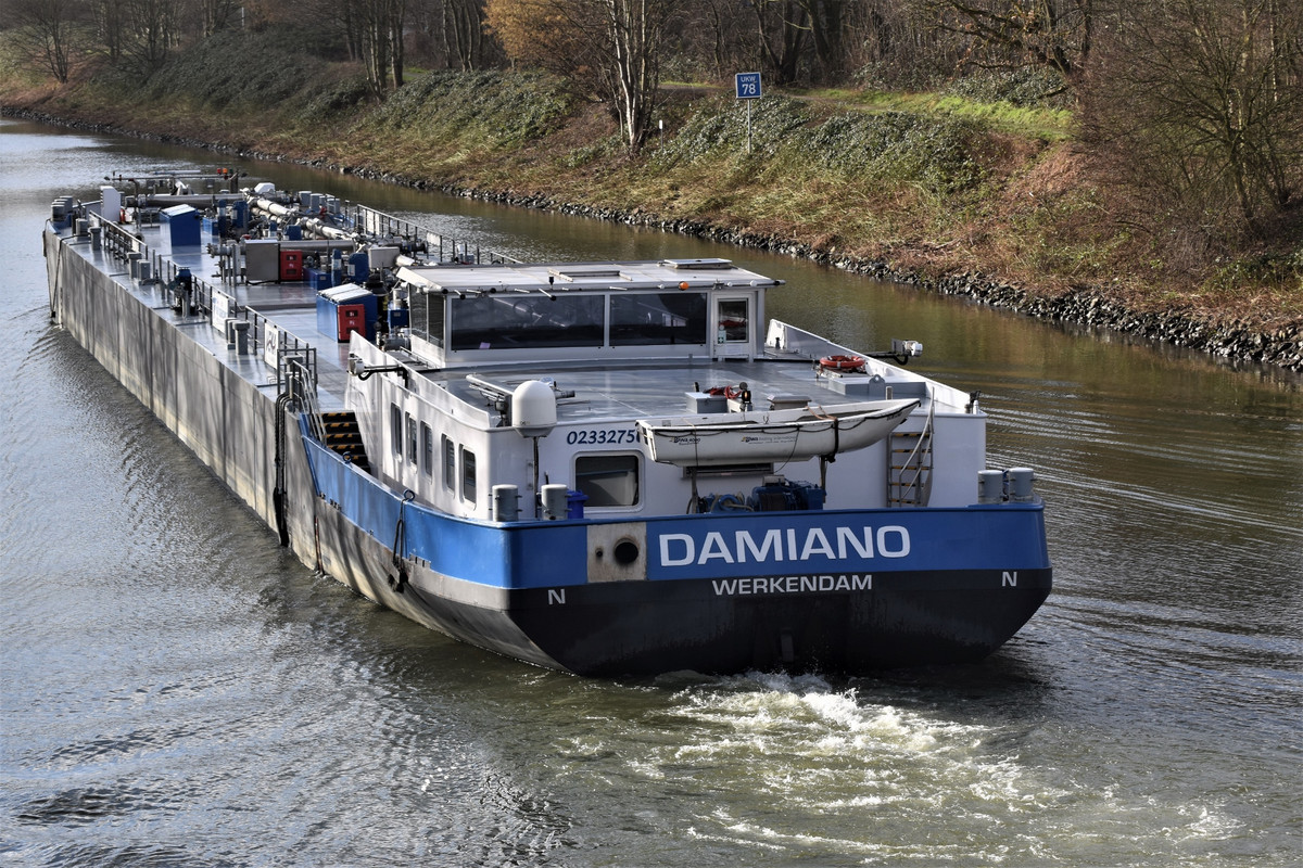 2022.01.28a4 DAMIANO (1940x1293)