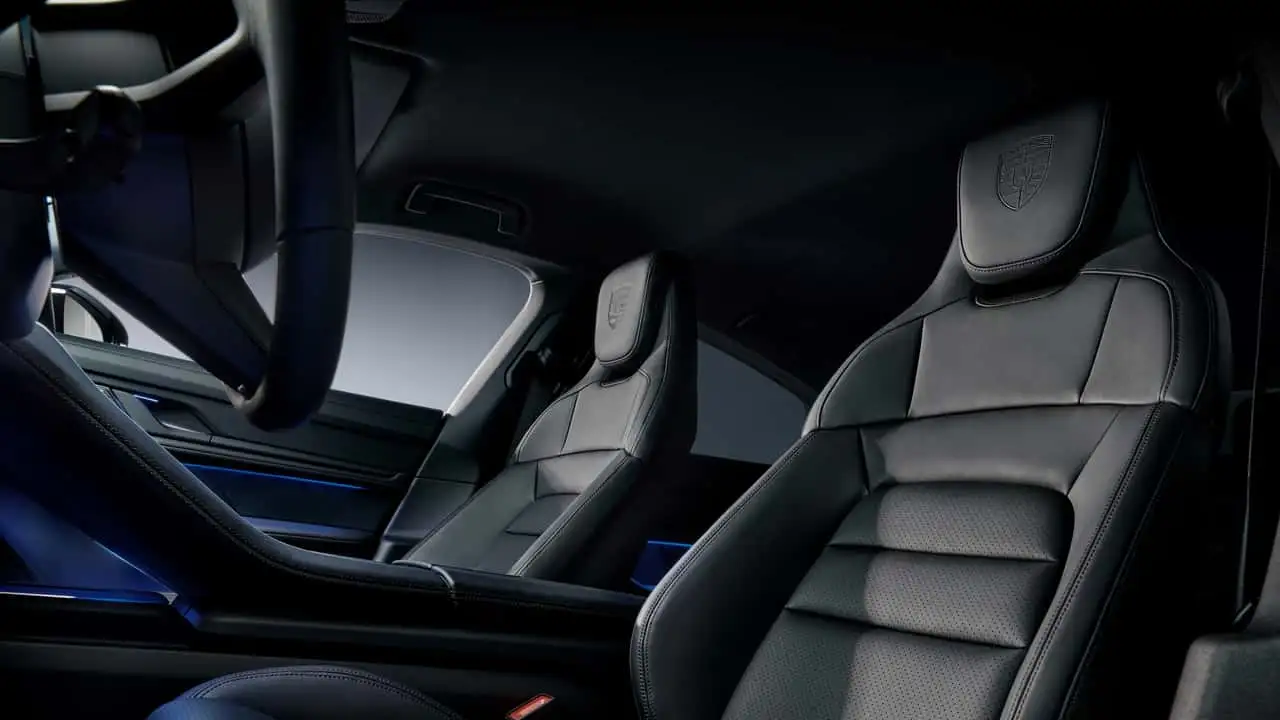 2025-porsche-taycan-black-edition-1.webp