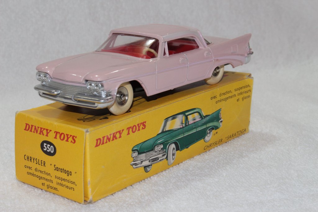 02_DT550_Chrysler Saratoga (French)