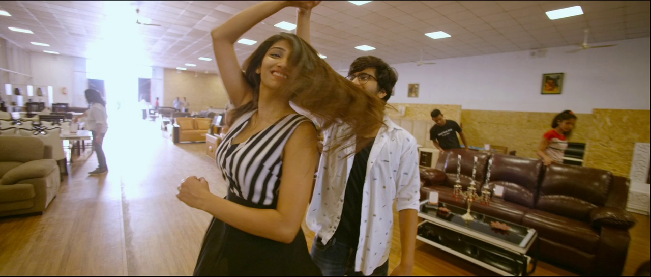 vlcsnap-2025-04-28-23h28m58s352