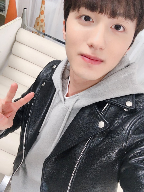 6F65D8DE-6A45-4E40-88FC-8C426C715634