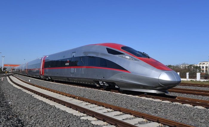Pada Sabtu (15/10/2022), progres pembangunan Kereta Api Cepat Jakarta-Bandung secara keseluruhan mencapai 88,8 persen di mana diharapkan operasionalnya dapat dilakukan pada Juni 2023 mendatang.