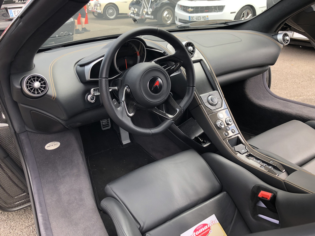 1A927C05-3E43-40ED-842F-3C4A448F86E5