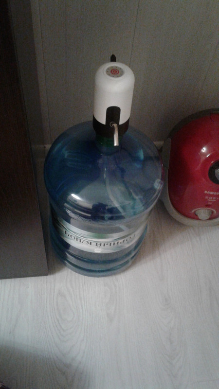 1604252980704-290032915