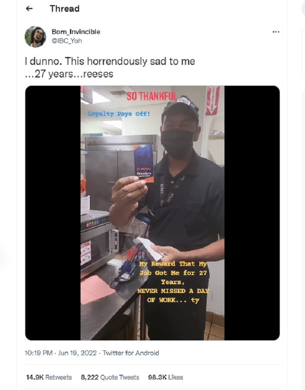 Sebuah video, yang diposting awal bulan ini di Twitter, menunjukkan Kevin Ford menerima goodie bag dari perusahaan atas jasanya selama 27 tahun.