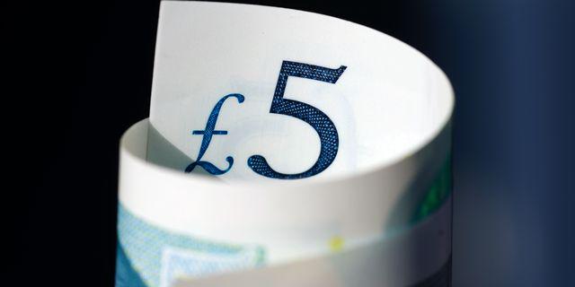 سيؤثر معدل التضخم في المملكة المتحدة على الجنيه الإسترليني! Vv-MWGRuwlo-Eo4q75-640x320-q80v3