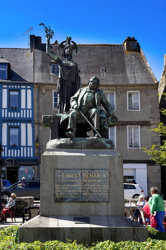 2-monument-statue-ernest-1