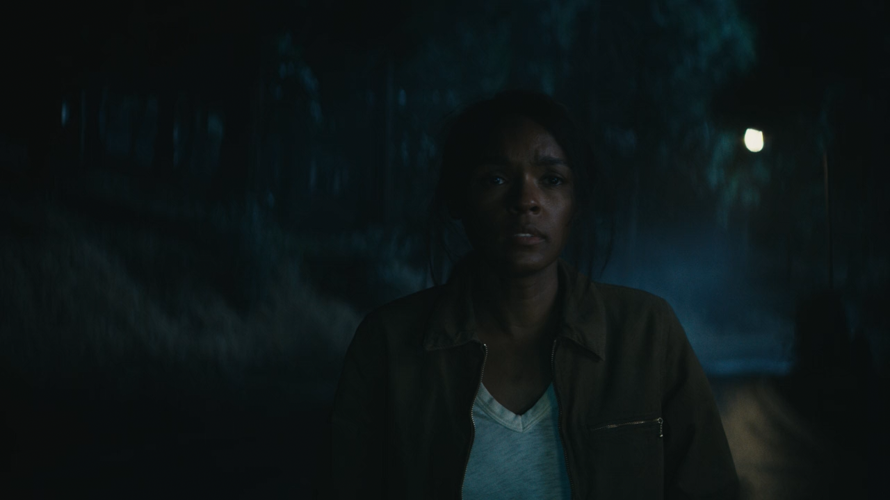 Homecoming.S02E01.iTA.ENG.720p.DDP5.1.WEB.H264-DENiED.mkv_snapshot_06.34.394