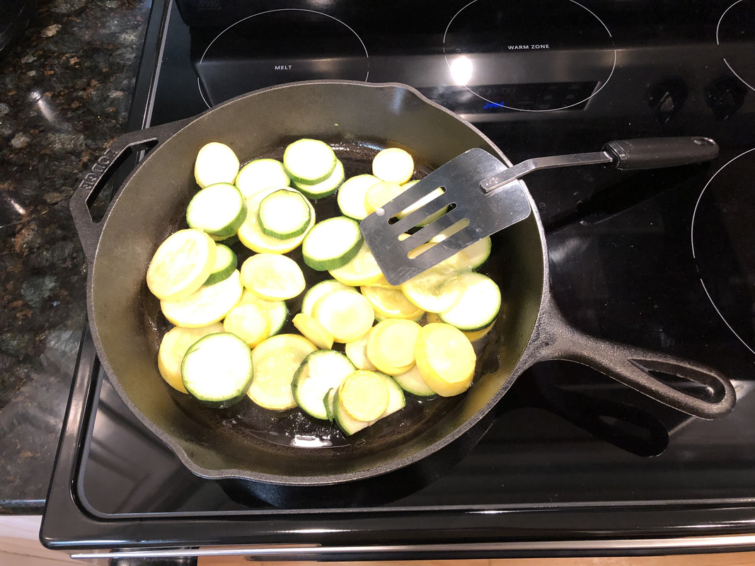 Zucchini-squash-Summer-squash-10-12-21.jpg