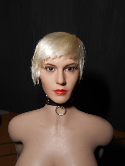 female - NEW PRODUCT: YMTOYS new 1/6 mixed blood beauty head carving sharp child YMT015 & Miner YMT016 DSCN3584