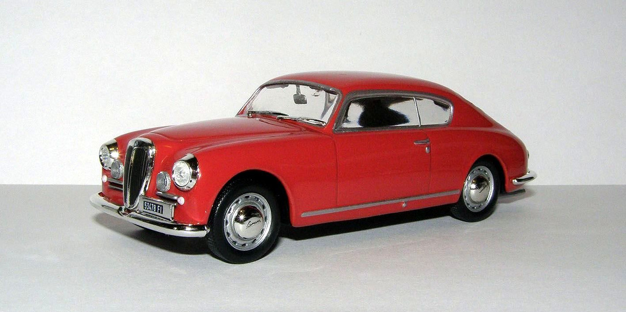 1953 Lancia Aurelia B20 GT Series III Coupe by Pininfarina (IXO Models for Altaya) 1
