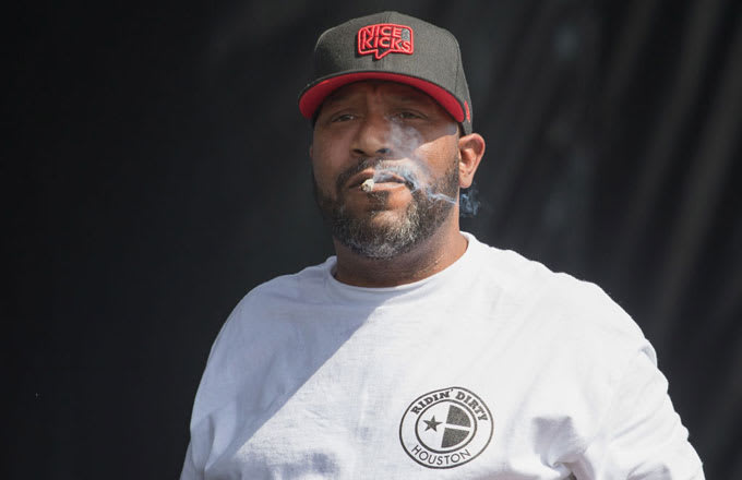 Bun B Smoking