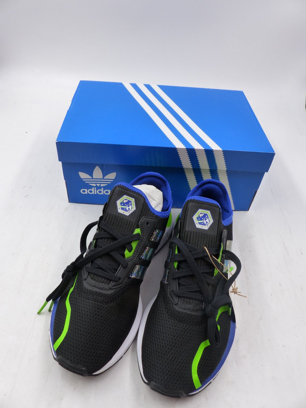 ADIDAS KIDS UNISEX SWIFT RUN X J MULTI BLACK/GREEN COLORED SHOES SIZE 7
