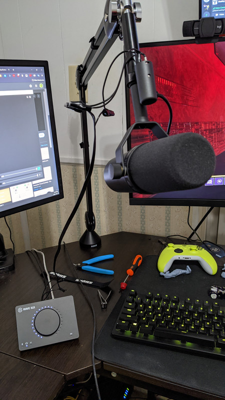 PXL_20220417_221046841