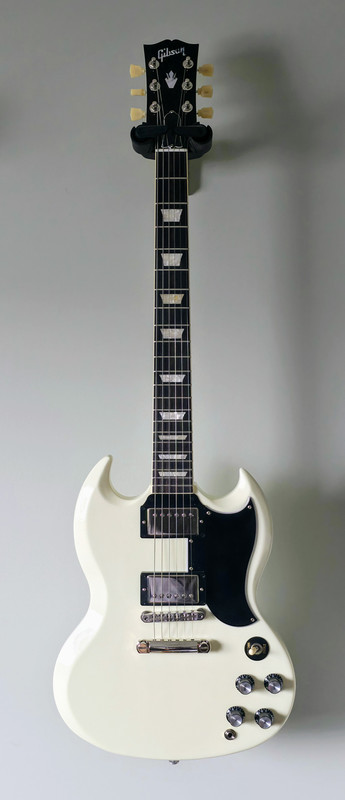 17 Gibson SG Standart 61