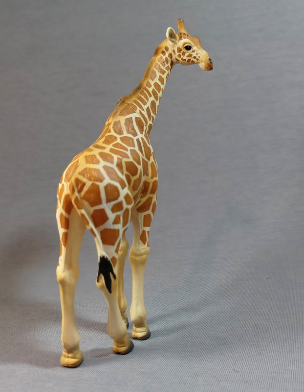 Eikoh - Animal Infinity - Giraffe IMG-20210306-080629