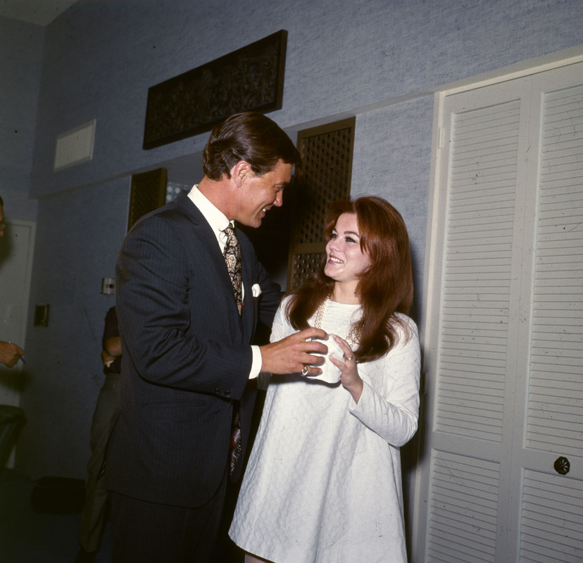 Ann-Margret_mb24
