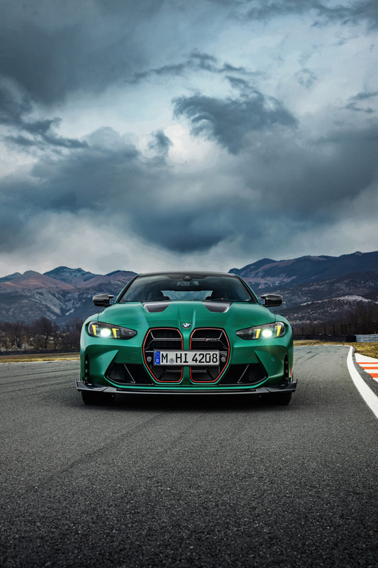 P90548558_highRes_the-all-new-bmw-m4-c