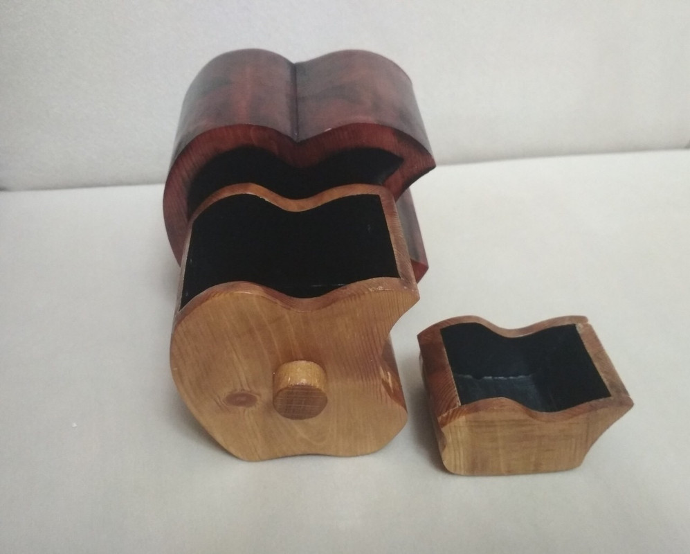 22B50B87-5B1C-4D27-A20D-9D70DD779DA8