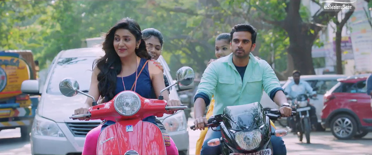 Emakku Thozhil Romance 2024 WebRip [Tamil] 480p, 720p ESub Screenshot