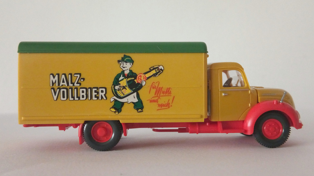 Macht (9477)