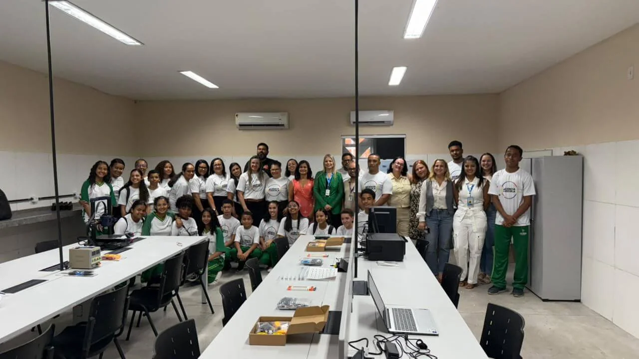 Educação de São Miguel dos Campos entrega mais três laboratórios maker em parceria com o Cesmac