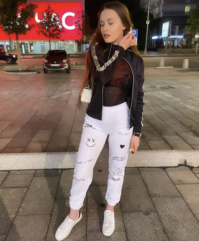 58E439F6-6664-461A-AE30-7CDCE7425FED