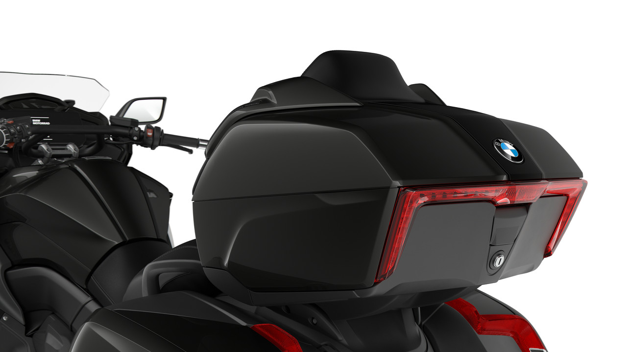 P90440600_highRes_bmw-k-1600-grand-ame