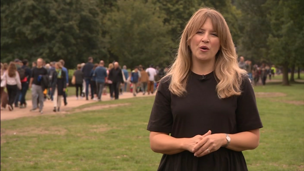 BBC London News_20220909_19302000.ts_snapshot_10.09.658