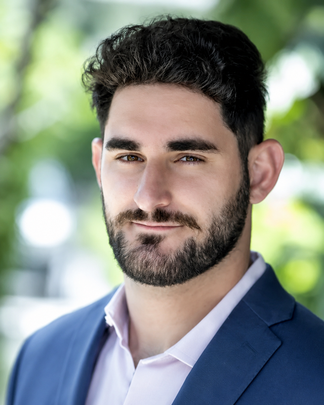 Damon Nazari professional portrait