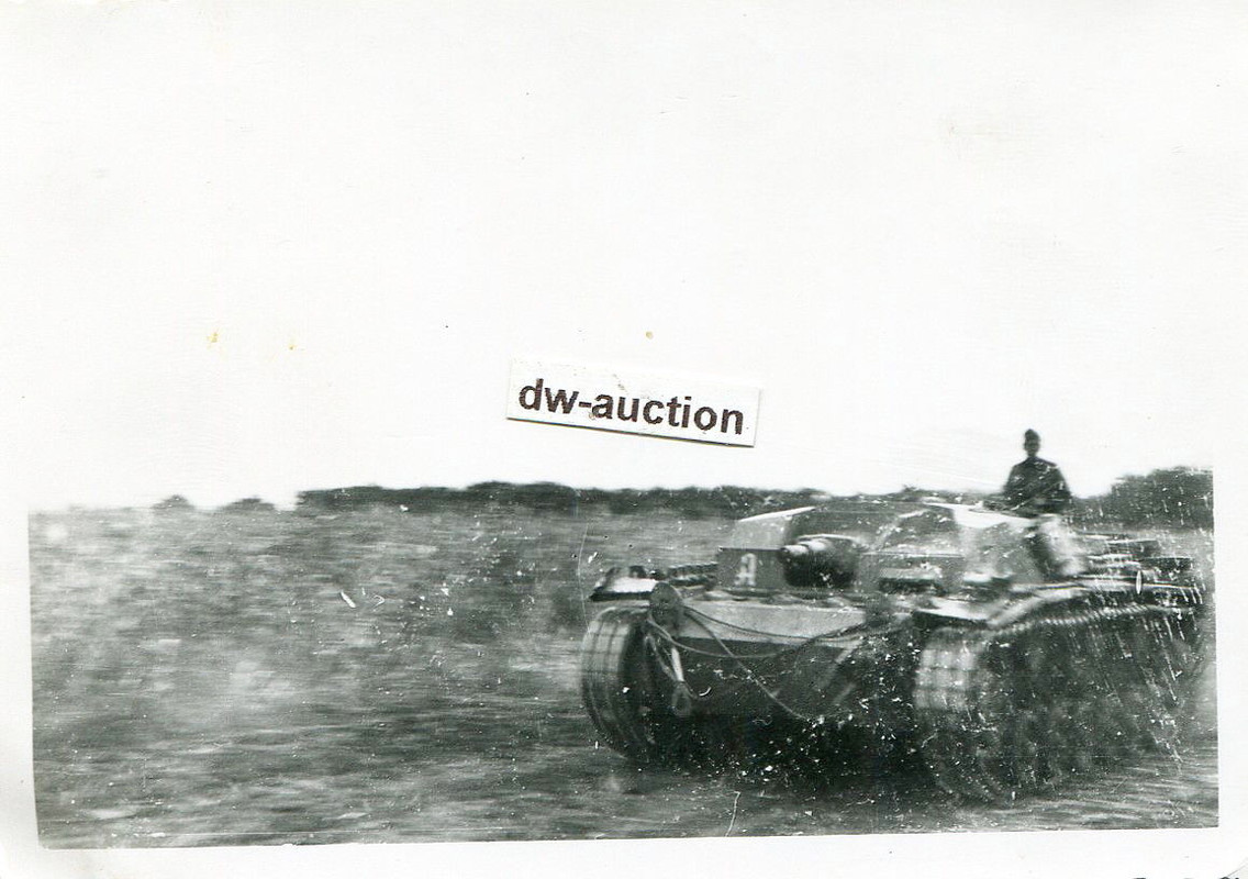 Frankreich , Sturmgeschütz auf Vormarsch