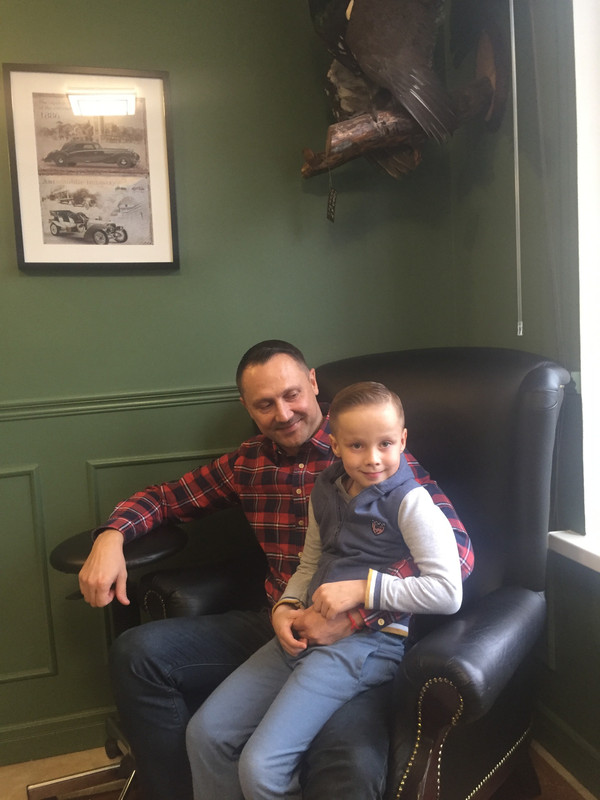 5759C907-A970-4084-825C-160E617DEE6B