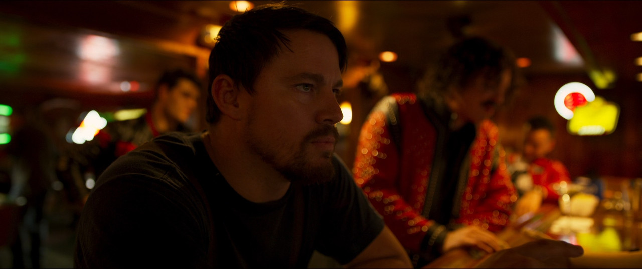 Logan Lucky 2017 (1080p x265 10bit Tigole).mkv_snapshot_00.14.33