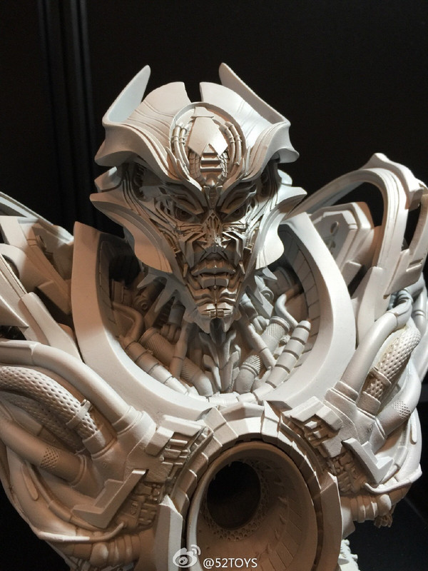 0062K5qhjw1eufunfsq5nj30xc18ggzd