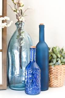 Blue-Vases-Home-Decorating