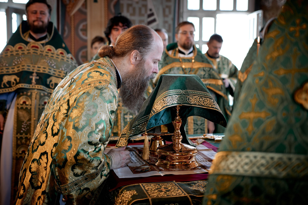 Empty-Name-193-resized