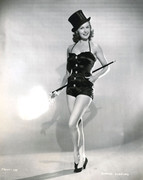 rhonda-fleming-c43