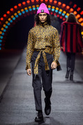 HM-MBFW19-D