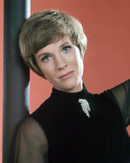 julie-andrews-mc56