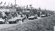 24 HEURES DU MANS YEAR BY YEAR PART ONE 1923-1969 - Page 36 55lm03-F375-LM-U-Maglioli-P-Hill-4