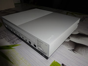 [VDS] Console Xbox One S version 1To - blanche - en boite d'origine + en cadeau 1 jeu FIFA 2014 DSC06032